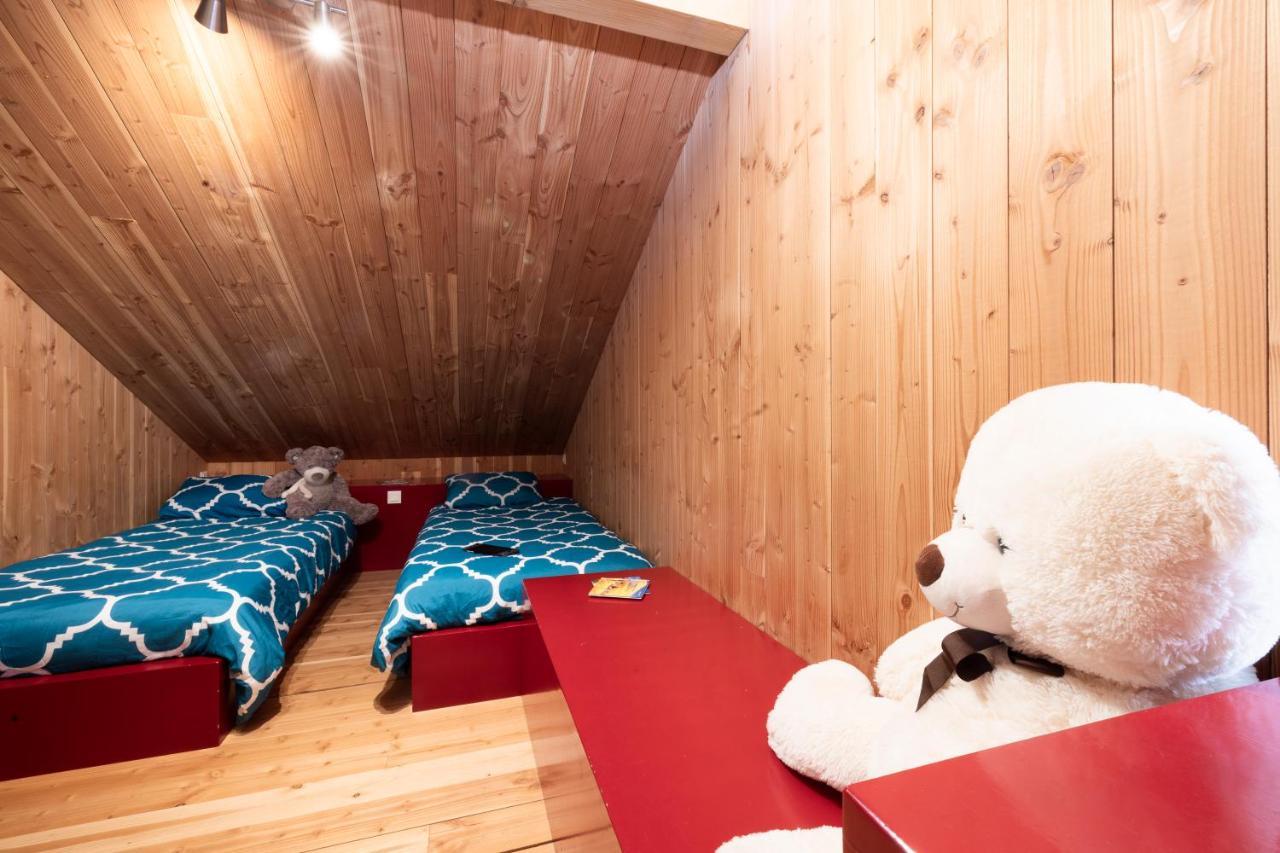 Camping Le Lac Des Sapins Cublize Exterior photo
